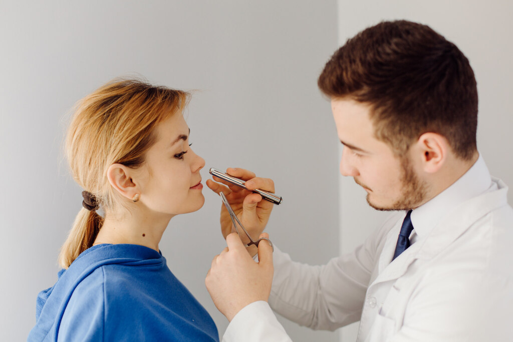 Melhor profissional para rinoplastia